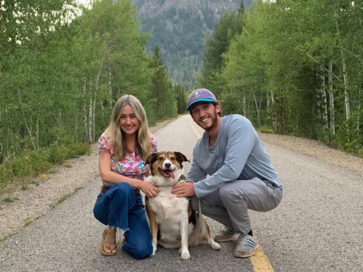 Turista muere alcanzado por rayo en playa de Florida durante luna de miel