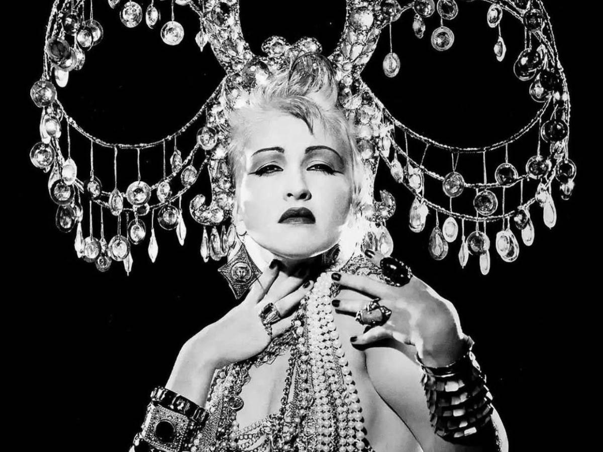 Cyndi Lauper insulta a un espectador en Las Vegas y el público la ovaciona