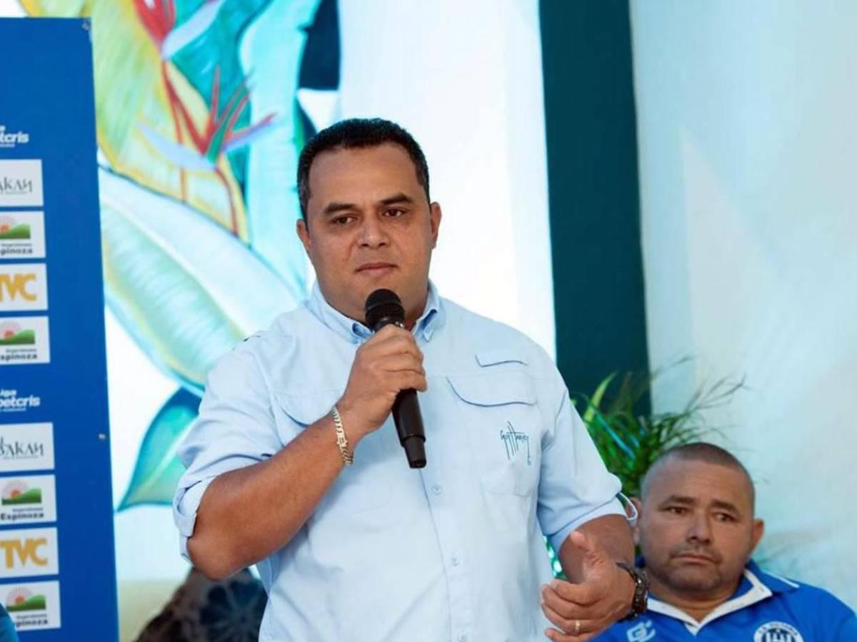 Supremo y La More analizan comprar al CD Victoria de La Ceiba