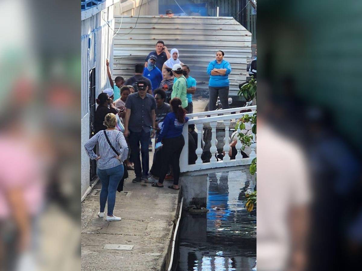 Violencia e incendio a un centro educativo en Guanaja al repetir las elecciones municipales