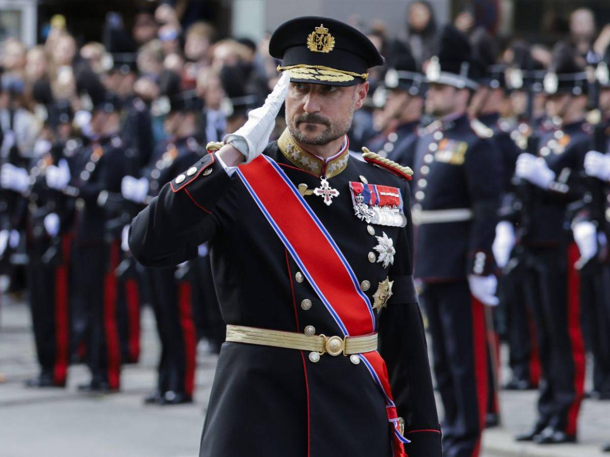 Noruega da último adiós al rey Harald V y bienvenida al nuevo monarca Haakon VIII