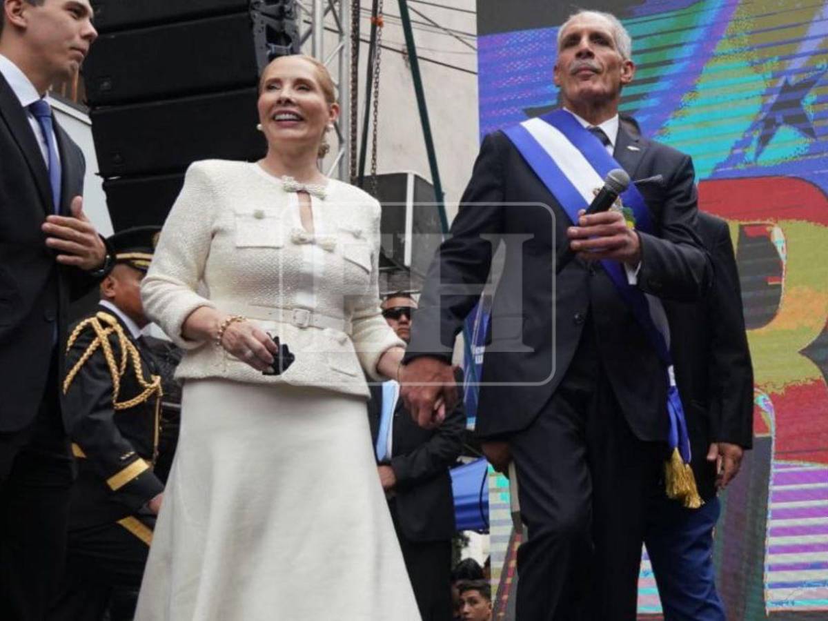 Elegancia y sobriedad: así lució la primera dama, Lissette del Cid de Asfura, en toma de posesión