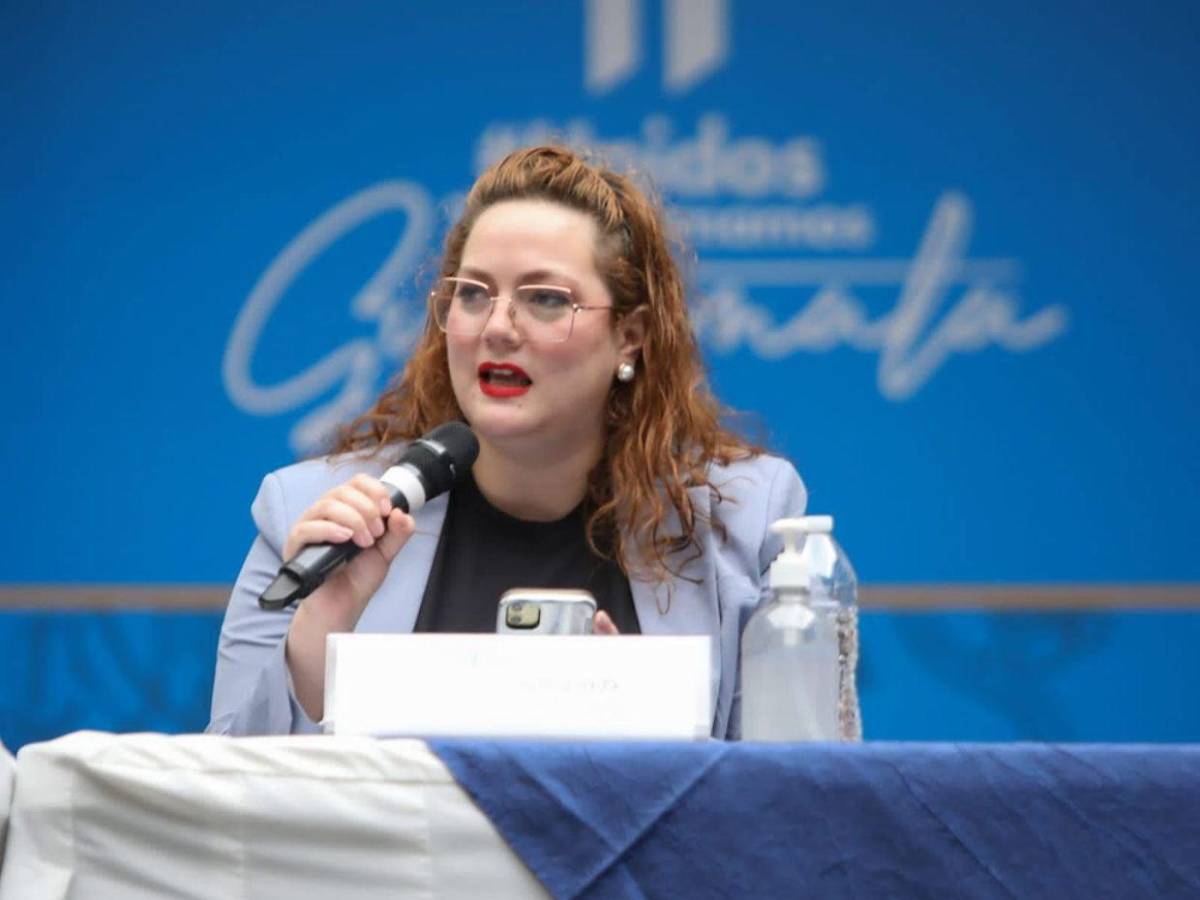 ¿Quién es Isabella Arévalo, la hondureña que compite para viajar al espacio?