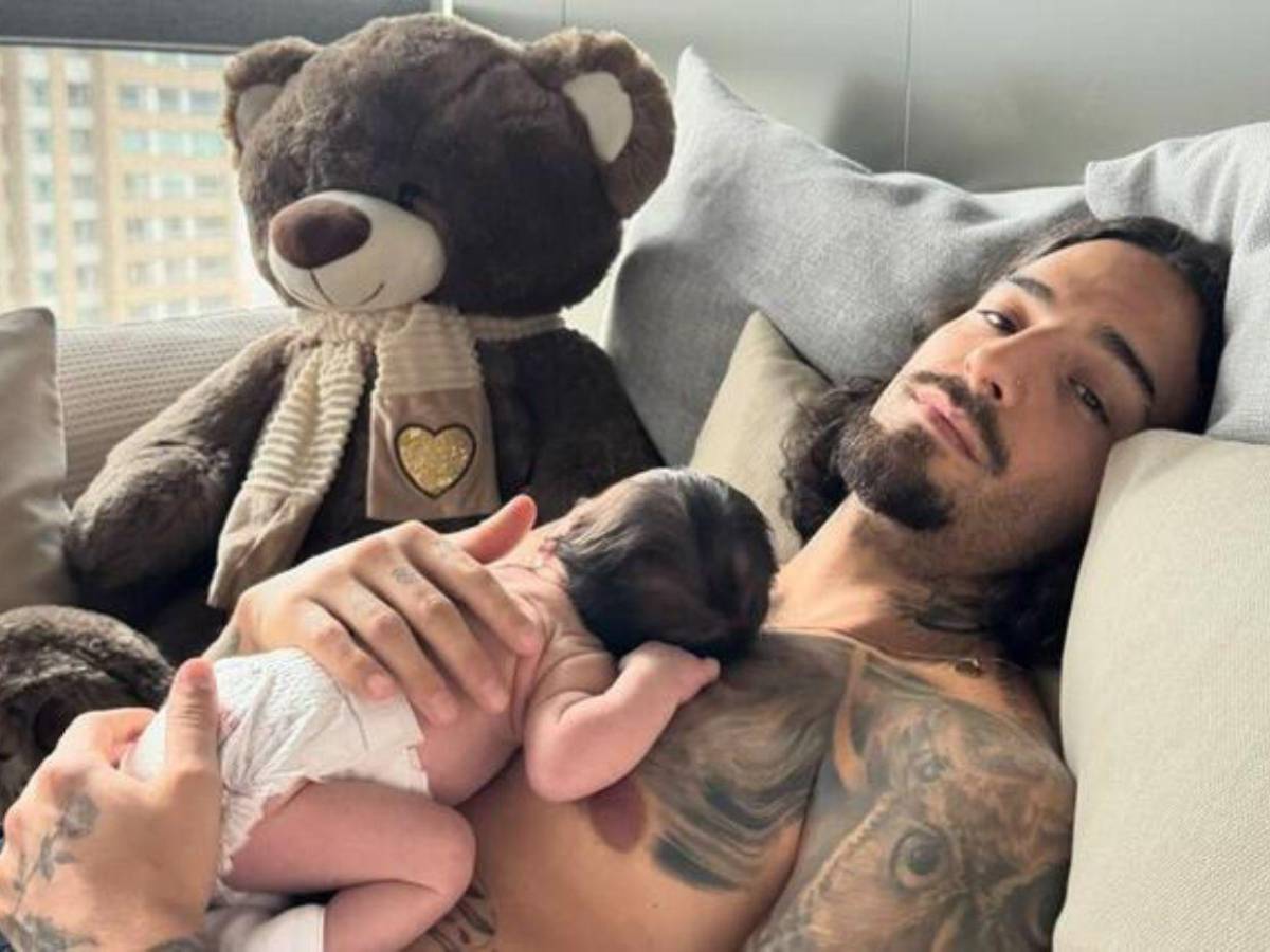 Maluma regaña a fan por llevar bebé a su concierto: Es un acto de irresponsabilidad