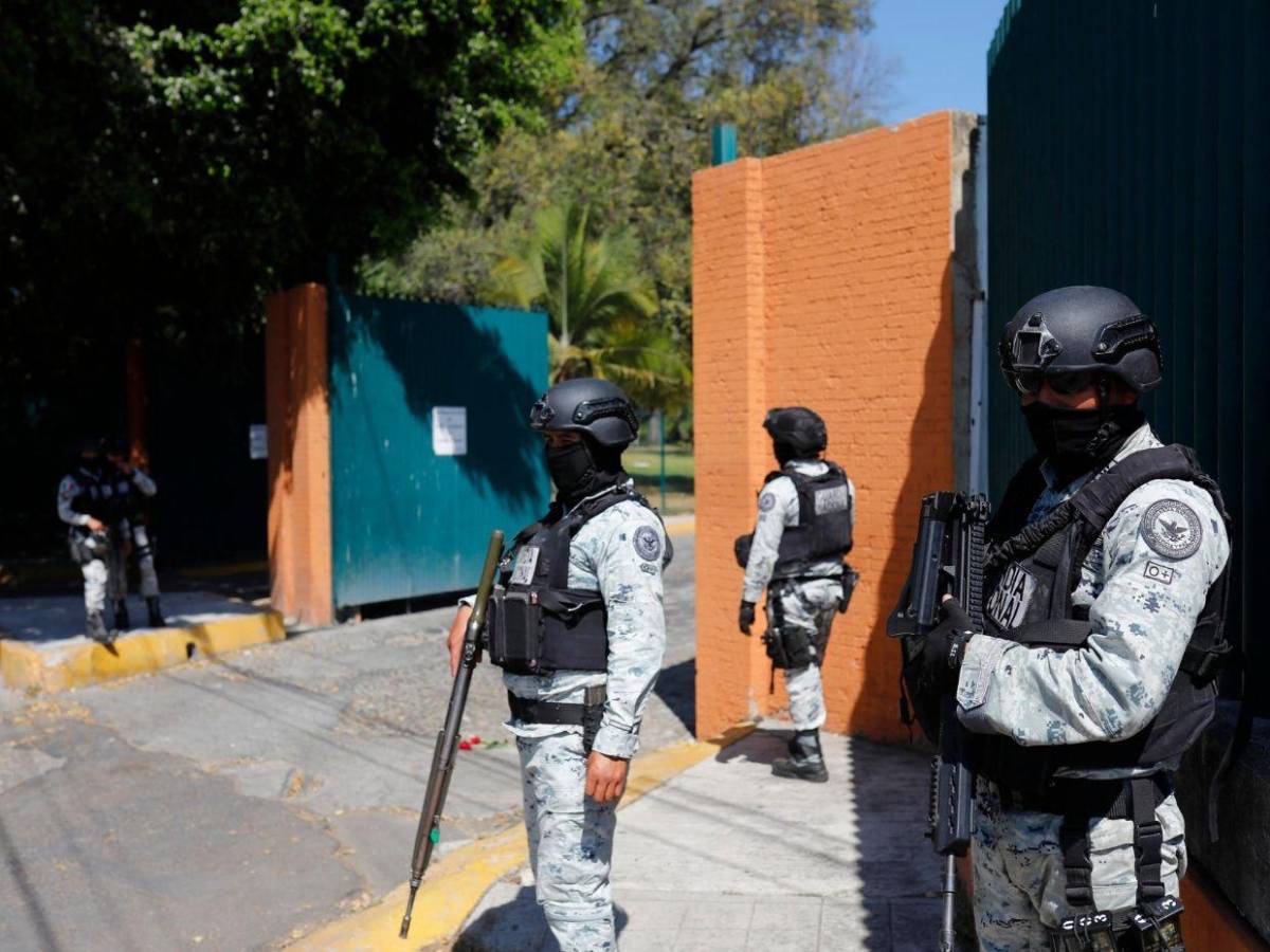 Adela Micha critica el despliegue militar en funeral de El Mencho: No se ve ni en películas