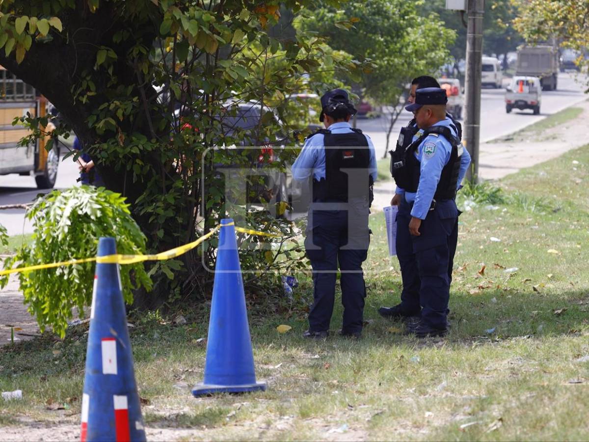 Misterio rodea muerte de hombre hallado en acera del bulevar del Sur de SPS