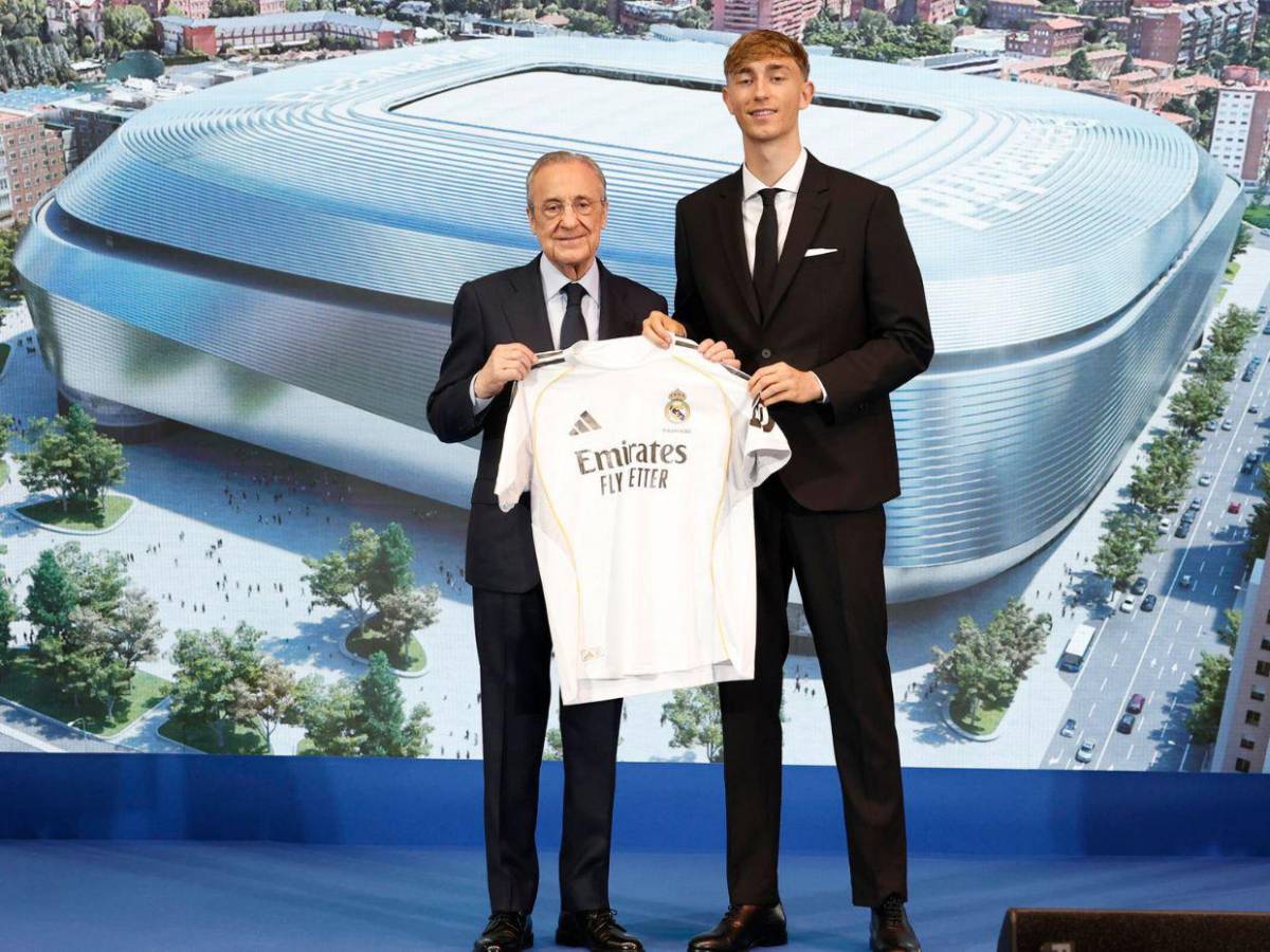 ¿Quién es Dean Huijsen, el defensa más caro fichado por el Real Madrid?