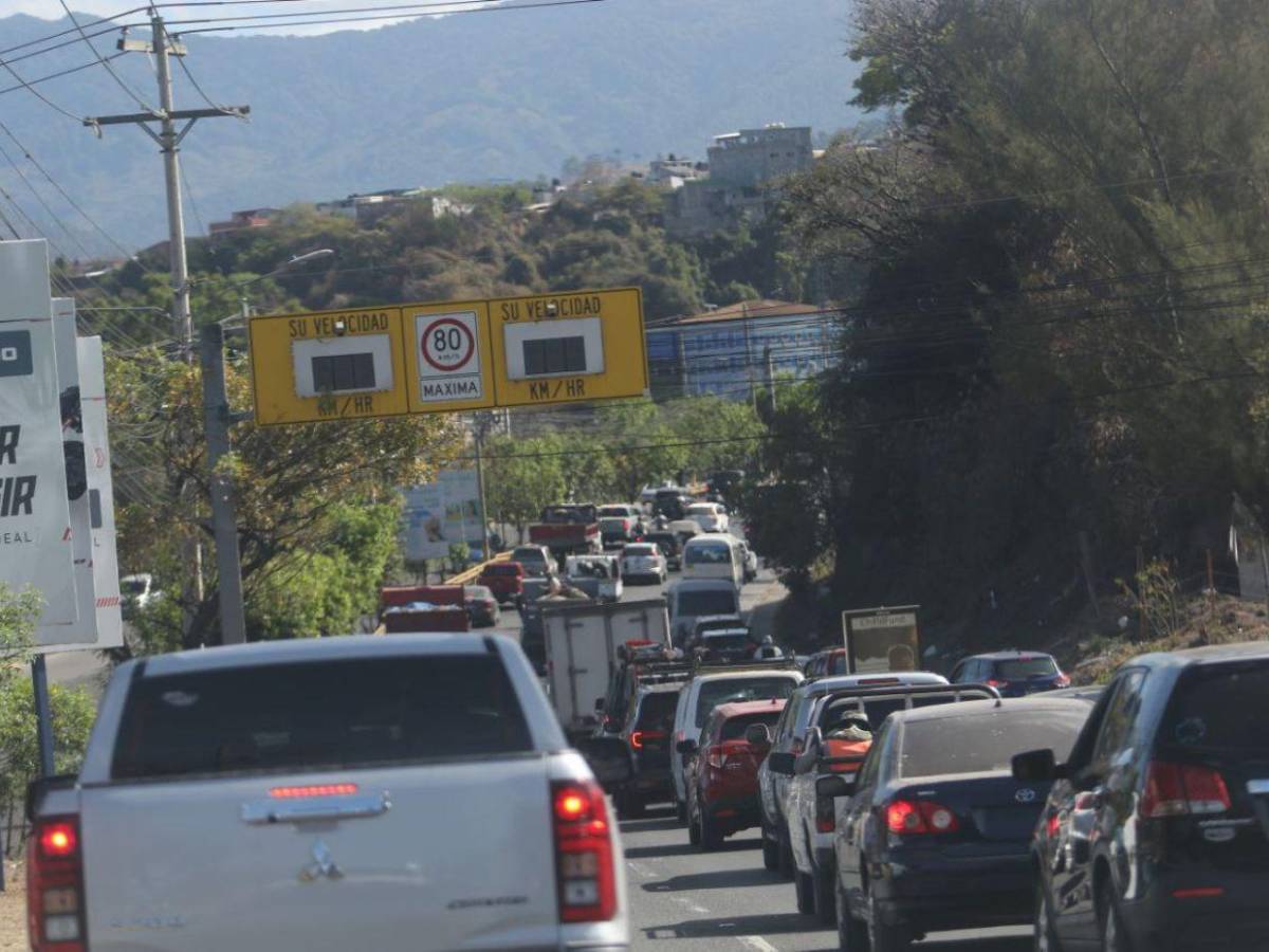 ¡Colapsada! Así permanece la capital por desbordado caos vehicular ¡Colapsada! Así permanece la capital por desbordado caos vehicular