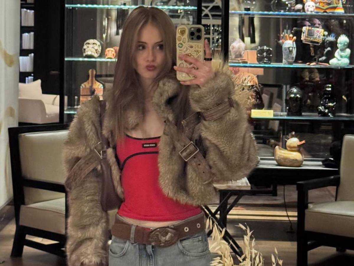 Loreto Peralta, actriz de No se aceptan devoluciones, es captada con Paco Amoroso: ¿nuevo romance?