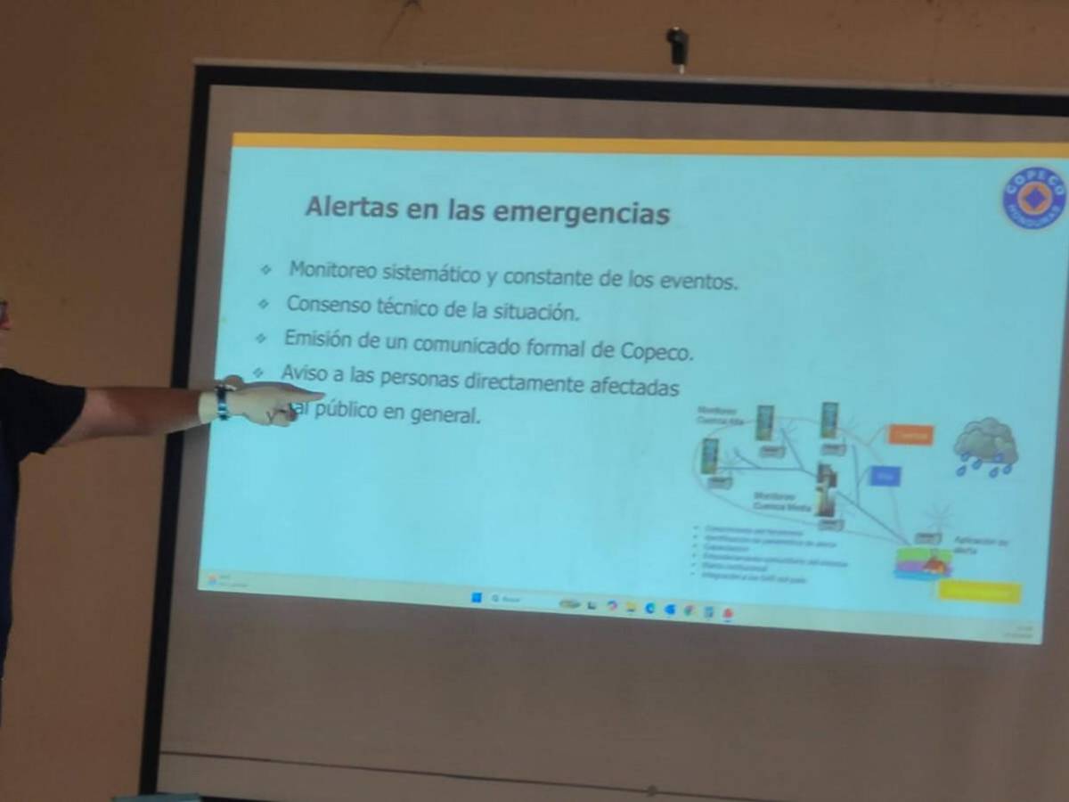 Recomendaciones ante ingreso de frente frío que dejaría inundaciones repentinas y potentes rachas