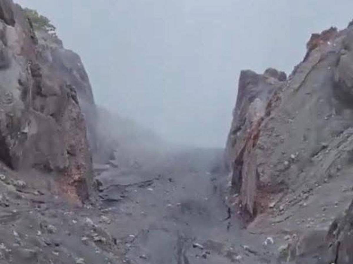 Juliana Marins, turista que murió tras caer en volcán en la Indonesia; esperó ayuda 3 días