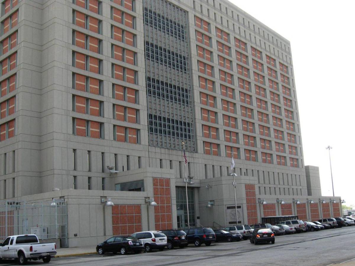 Juan Orlando Hernández revela los maltratos que recibió en la cárcel en Estados Unidos