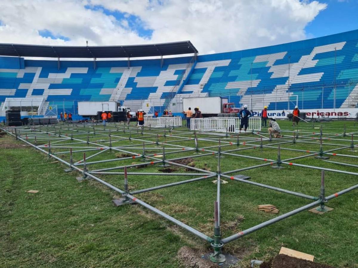 Así avanza el montaje del escenario para el show de Daddy Yankee
