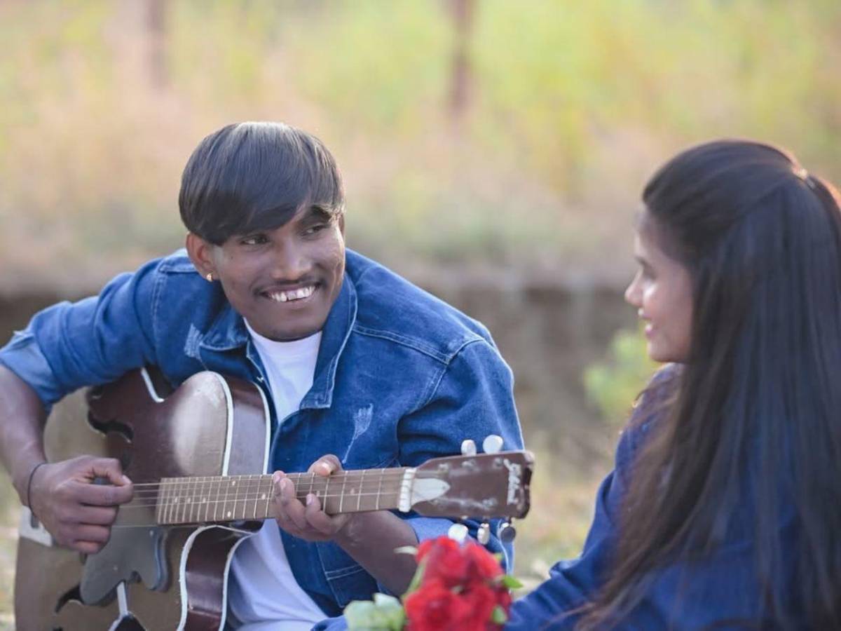 Suraj Chavan, el Justin Bieber de la India, se casa con su amiga de la infancia