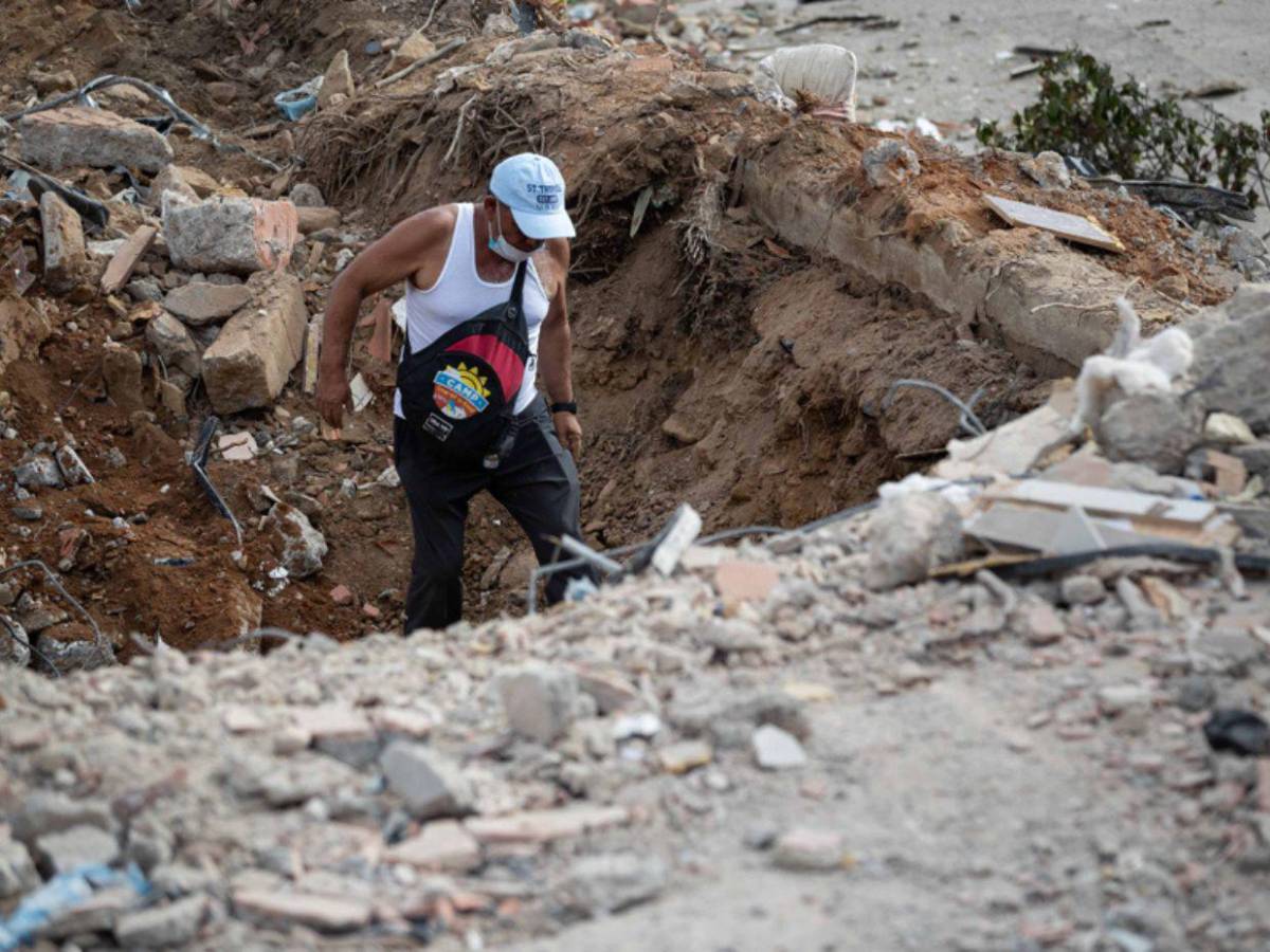 Venezuela: disminuye la búsqueda de sobrevivientes y se intensifica la remoción de escombros