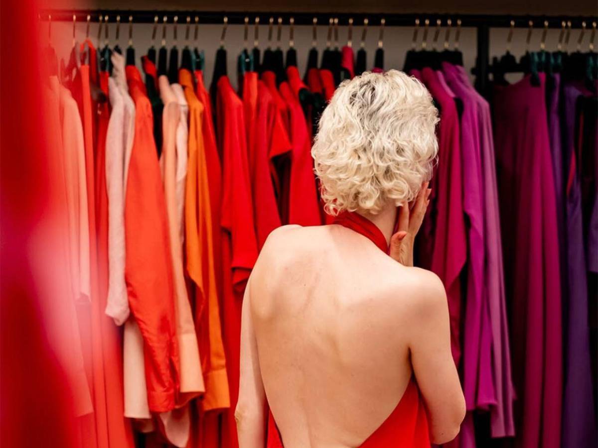 Prendas vitamina de Sybilla: una opción llena de color y energía para el verano