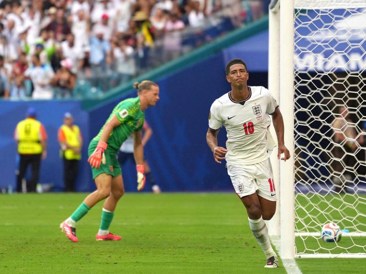 ¿El balón rozó una cámara aérea? Polémica por gol de Inglaterra ante Noruega en el Mundial