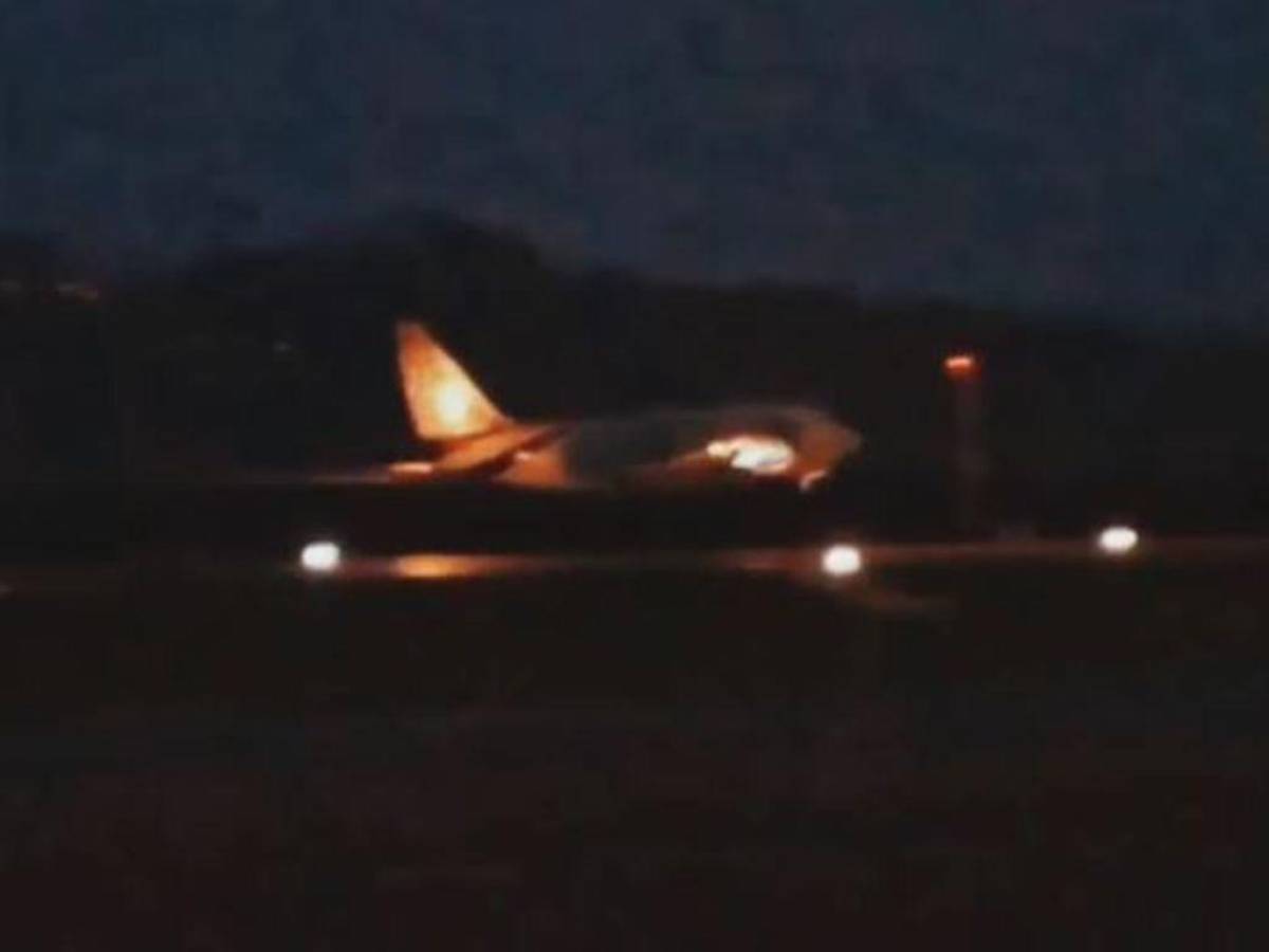 Aeropuerto de Palmerola recibe aeronave que no pudo aterrizar en Toncontín por el mal clima