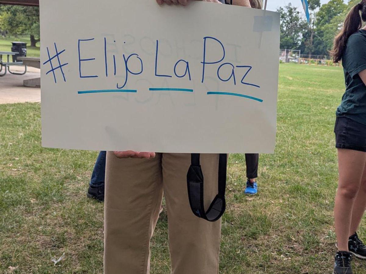 Caminata convocada por iglesias trasciende fronteras: hondureños en EE UU participan