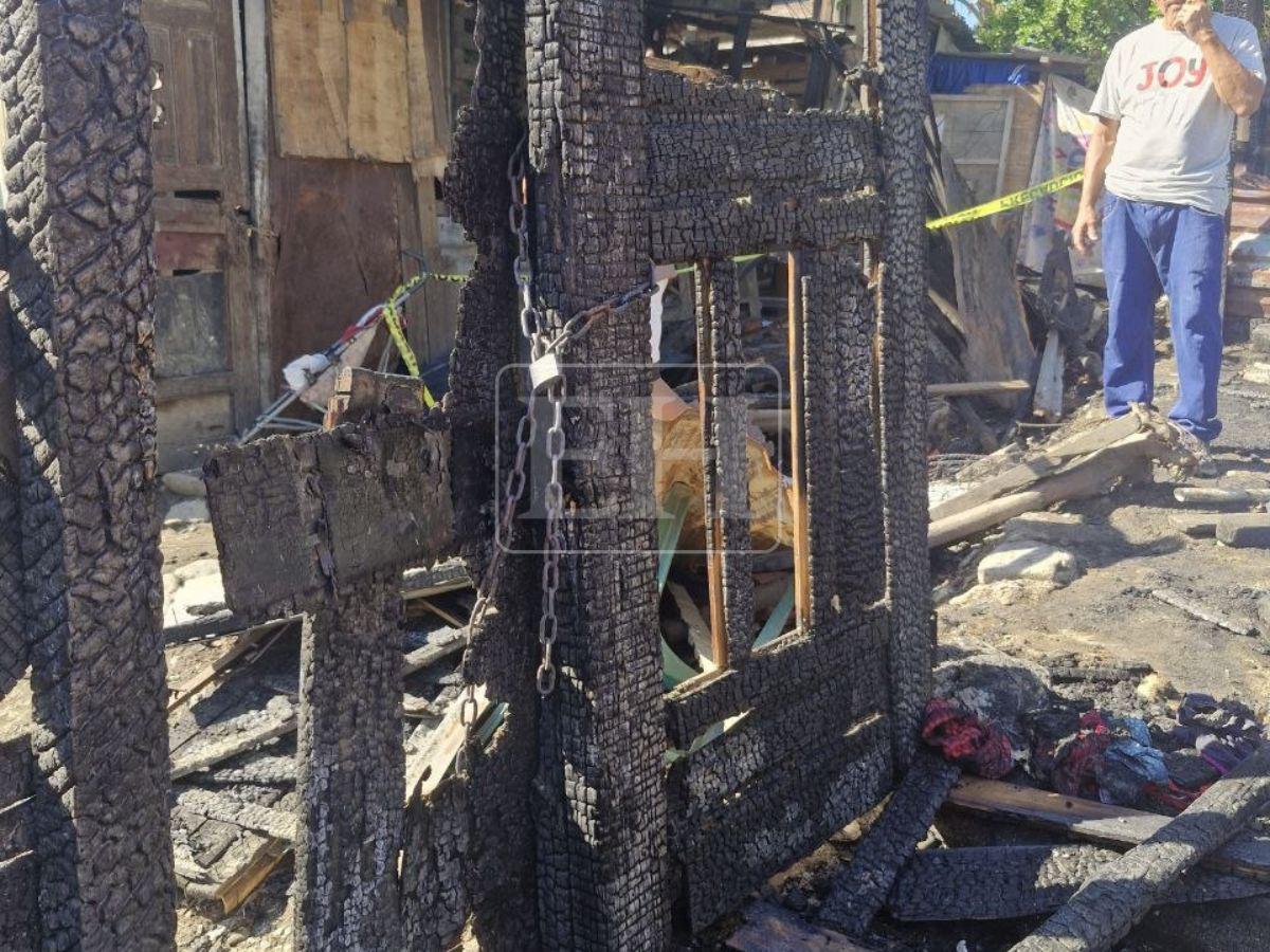 Incendio se llevó a sus hijos y su casa: CN ayudará a madre de los cinco hermanos quemados en SPS