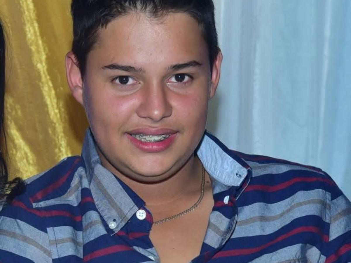 Jackeline Paz y su hijo Herminto, acribillados en su casa en Santa Bárbara; eran comerciantes