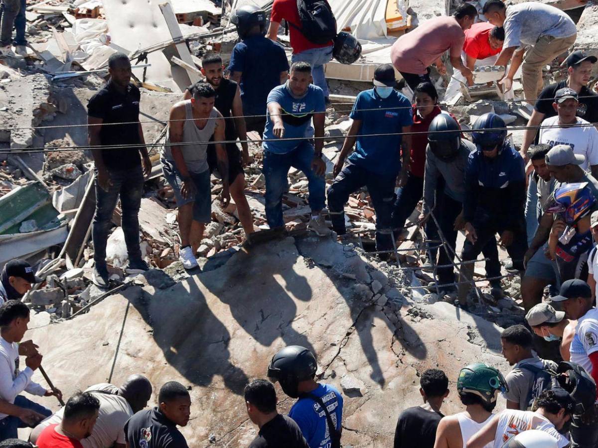 Hospitales abarrotados de personas heridas: emergencia en Colombia tras terremoto