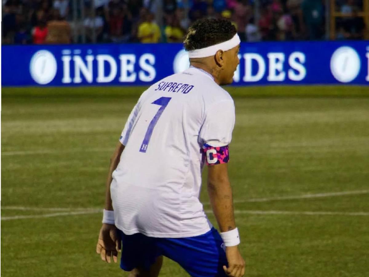 Supremo invita a Elsa Oseguera a partido de tiktokers, pero se lleva tremenda sorpresa