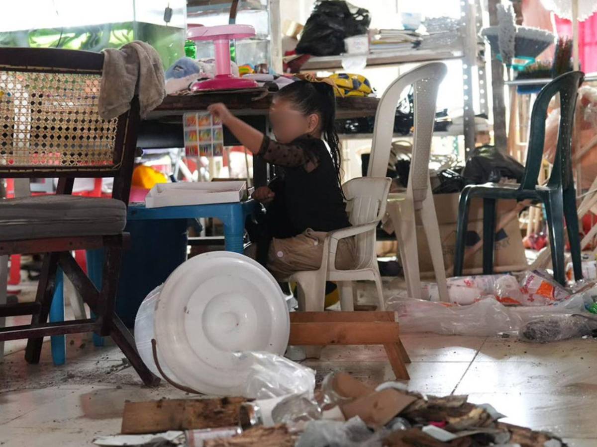 “Todo lo que conseguimos es poco”: llega ayuda al epicentro del terremoto de 7.4 en Colombia