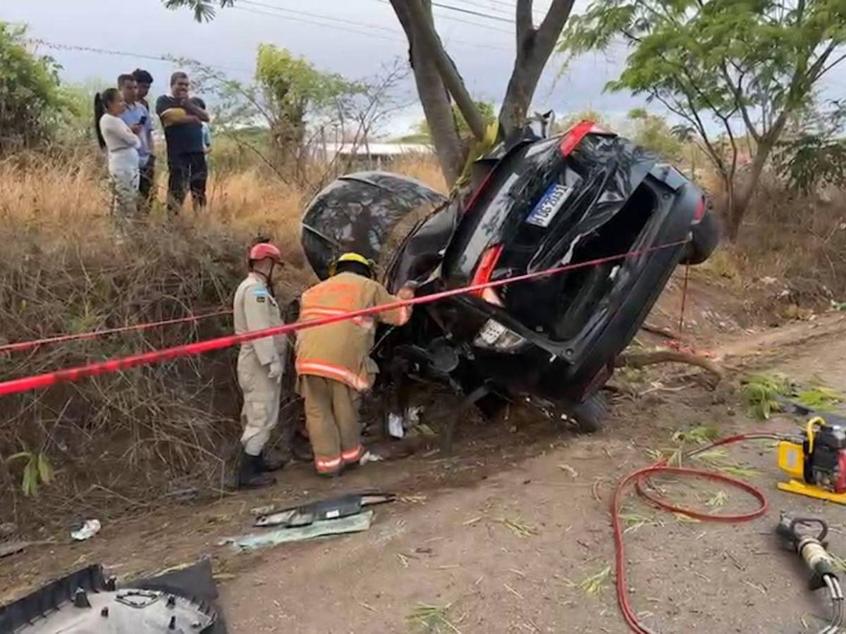 Salieron a festejar y no volvieron: la última noche de Lizeth y Sofía tras accidente en Juticalpa