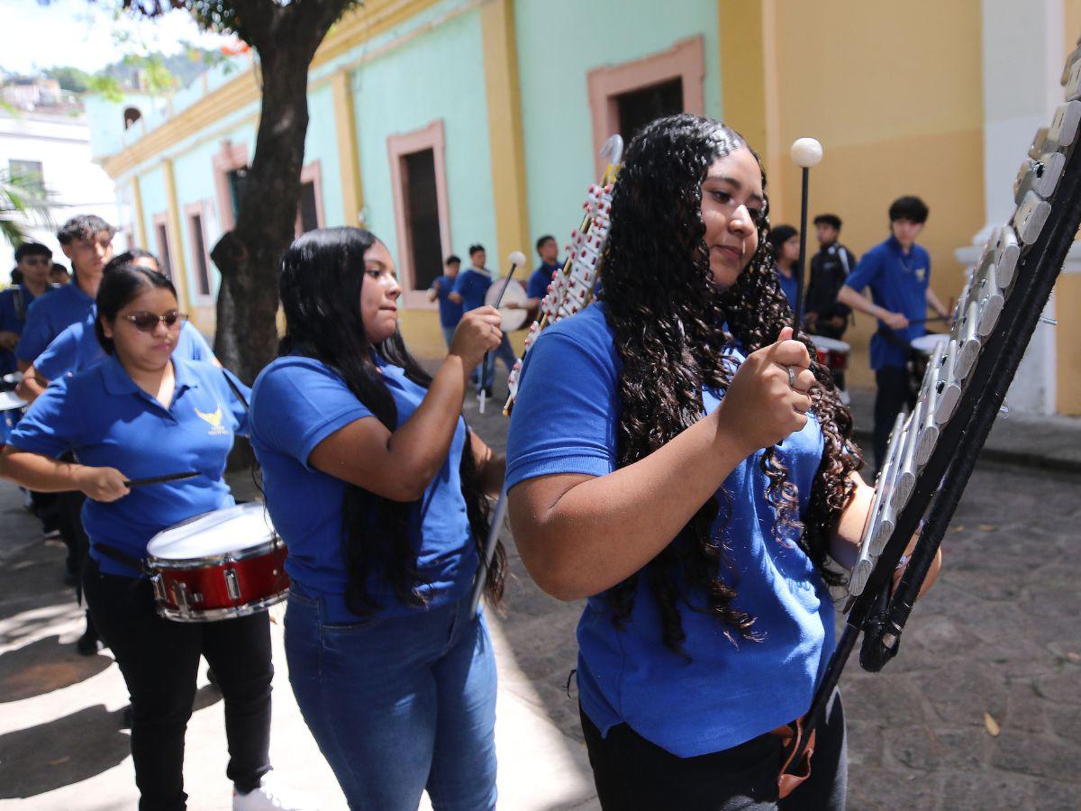 La banda del Instituto Vuelo de Águila lista para brillar en los desfiles patrios