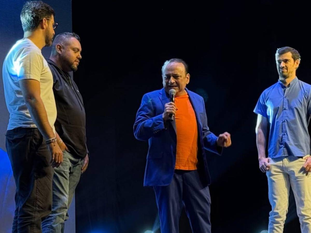 Lalo España anuncia separación de su novio: De verdad amé muchísimo