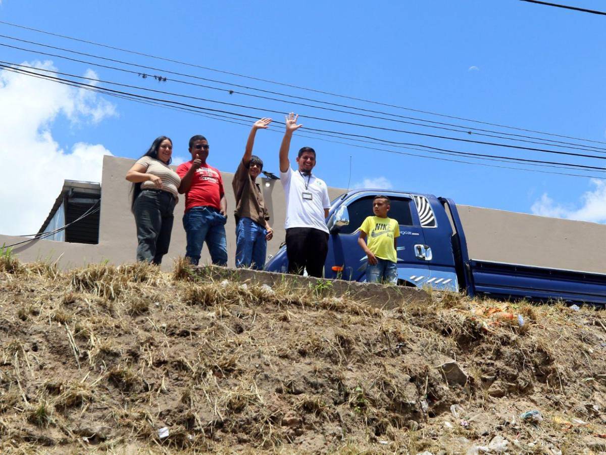 Así llegó a la capital el padre Leopoldo Serrano tras 10 días de caminata por el diálogo y la paz electoral