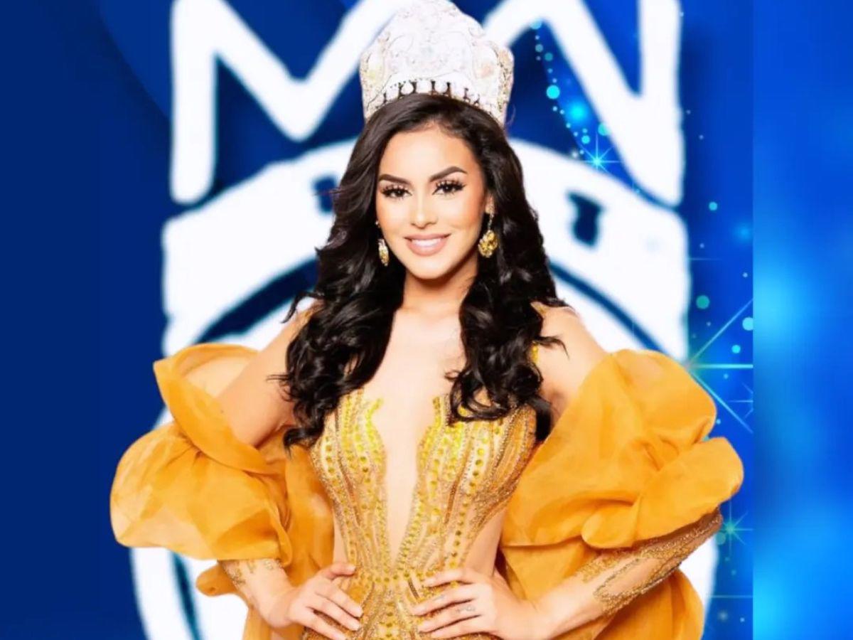 Yeslin Almendares se luce en gala de Miss Mundo 2024