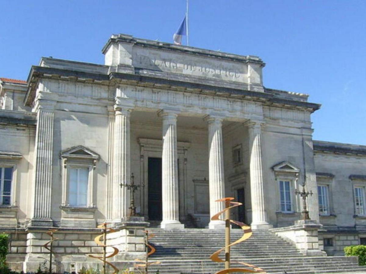 Cirujano abusó sexualmente de unos 300 menores durante 25 años en Francia