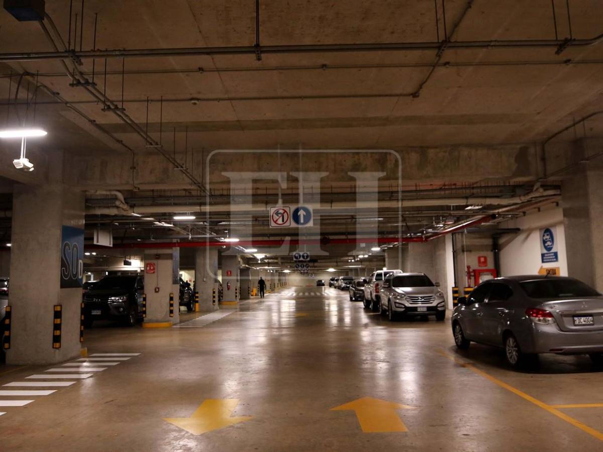 Ocho años y varios millones después, la obra inconclusa que no será Casa de Gobierno