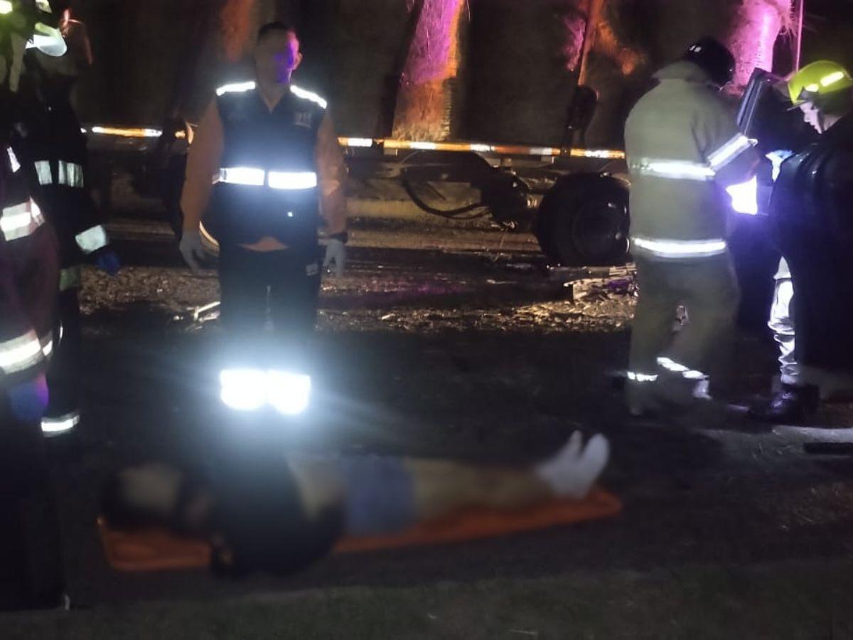 El cuerpo de Brayan Torres quedó atrapado en el amasijo de hierros: revelan fotos de su rescate