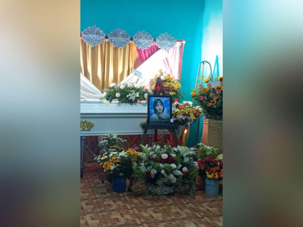 Investigan muerte de estudiante de 16 años tras comer tamales en un velorio en El Salvador