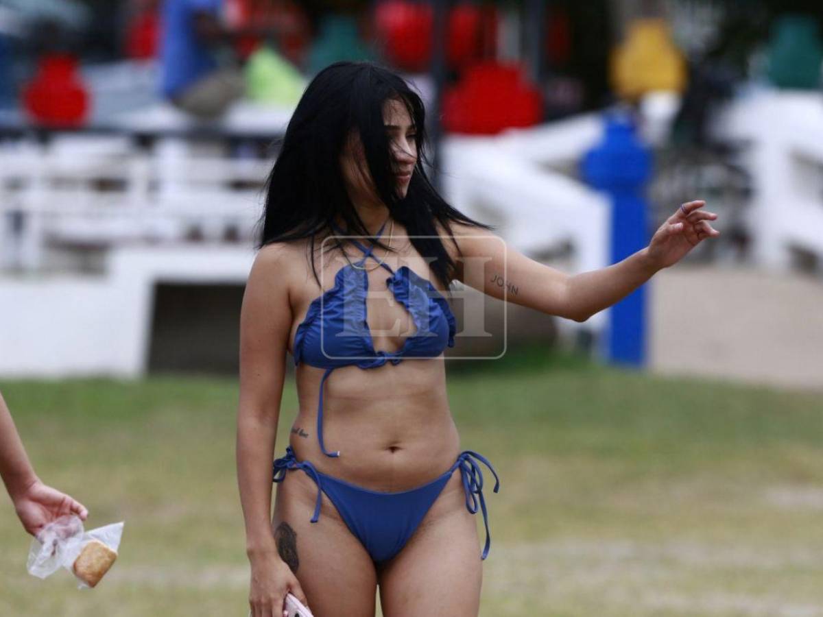 Sol, arena y mar: así se vive la Semana Morazánica en Playa de la Coca-Cola en Puerto Cortés