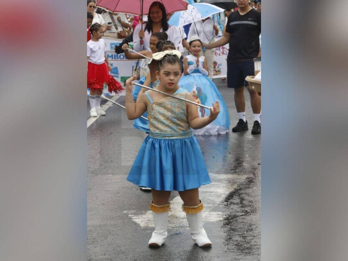 Con orgullo y patriotismo, niños promueven una Honduras inclusiva, solidaria y justa