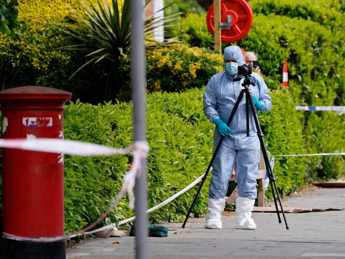 Escena: Dos judíos resultan heridos en ataque con cuchillo en Londres