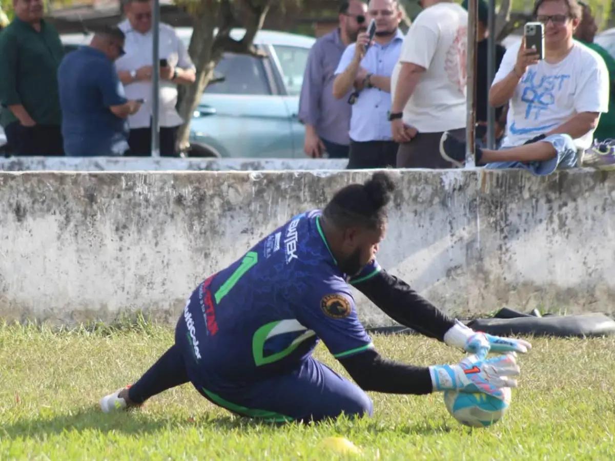 Duro golpe para 'La More': Se revela la verdad sobre fichaje con el equipo Choloma