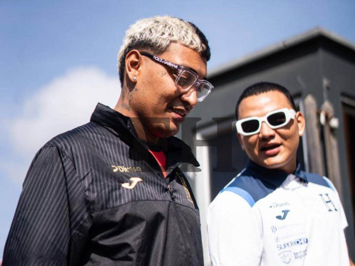 Selección de tiktokers de Honduras sale rumbo a Nicaragua para el juego del viernes