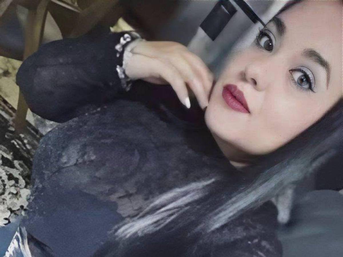 A Yenifer Valencia la sedaron para no sentir dolor durante el tatuaje y murió en Colombia