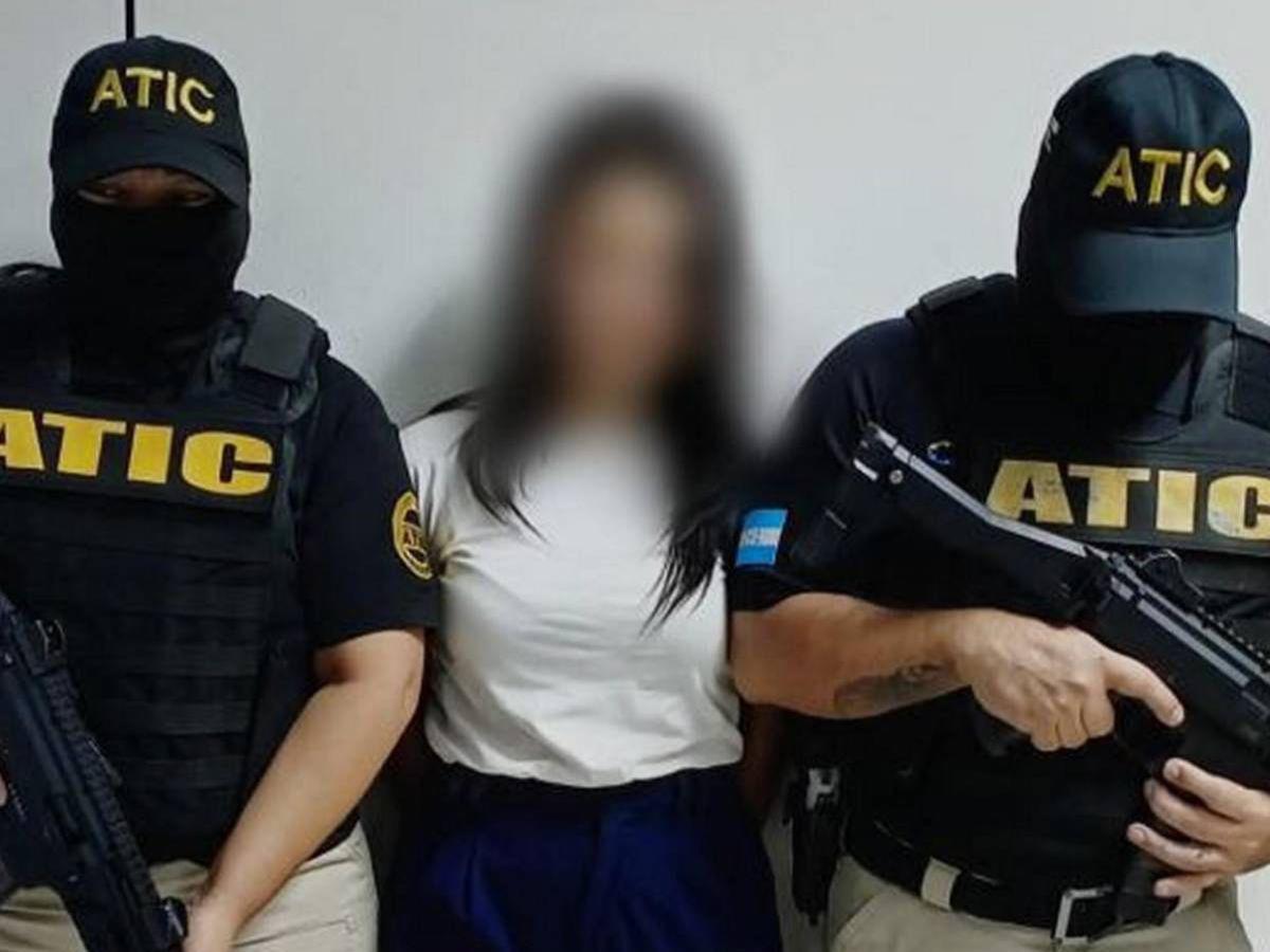 Seis años sufrieron: ¿Quién es Katherine Romero, joven acusada de abusar de dos hermanos?