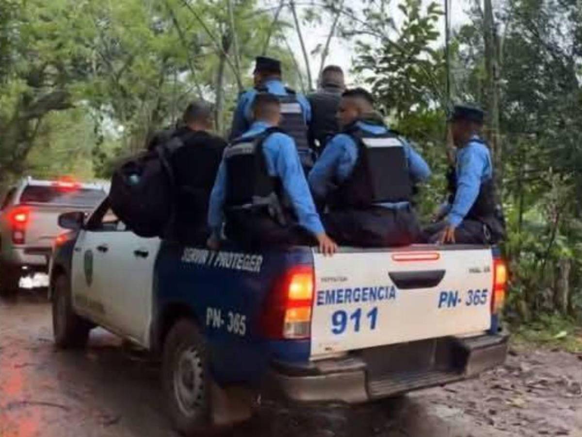 Imágenes del aterrizaje forzoso del helicóptero donde iba Xiomara Castro en Santa Cruz de Yojoa