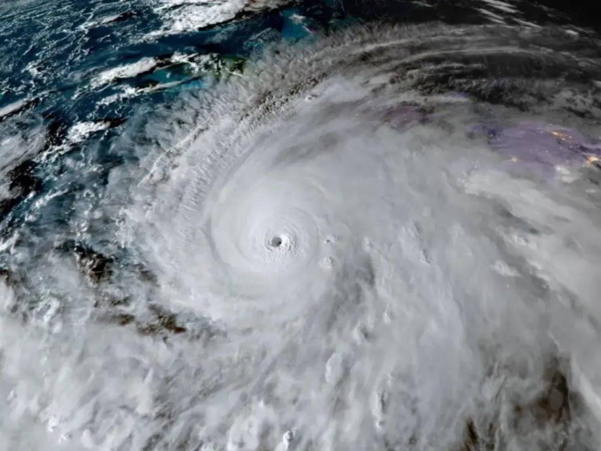 Cinco desaparecidos, estados de alerta e inundaciones: caos por tormenta Cristina en Centroamérica