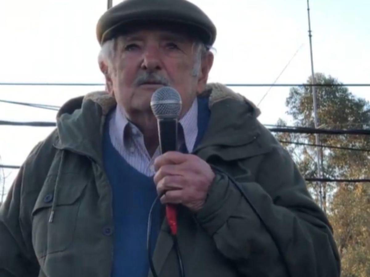 Exguerrillero, presidente y símbolo mundial: así fue la vida de Pepe Mujica