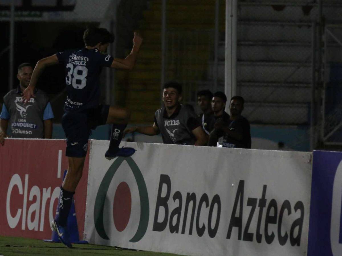 Diego Vázquez revela cómo celebra los goles de su hijo Mathías con el Motagua