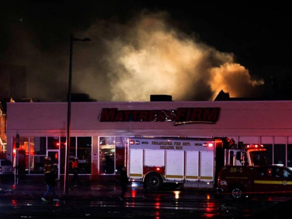 Niña mexicana que superó enfermedad murió en accidente aéreo en Filadelfia