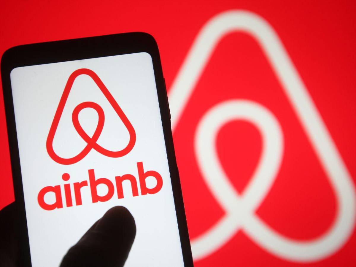 Airbnb cambia las reglas de salida: estas tareas ya no podrán exigirse